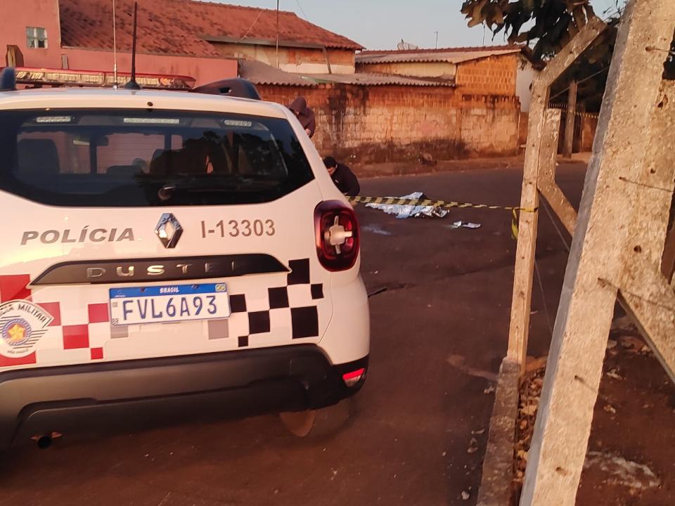 Foto 2 de 3 — Jovem encontrado morto em Américo é identificado; o corpo tinha sinais de tortura